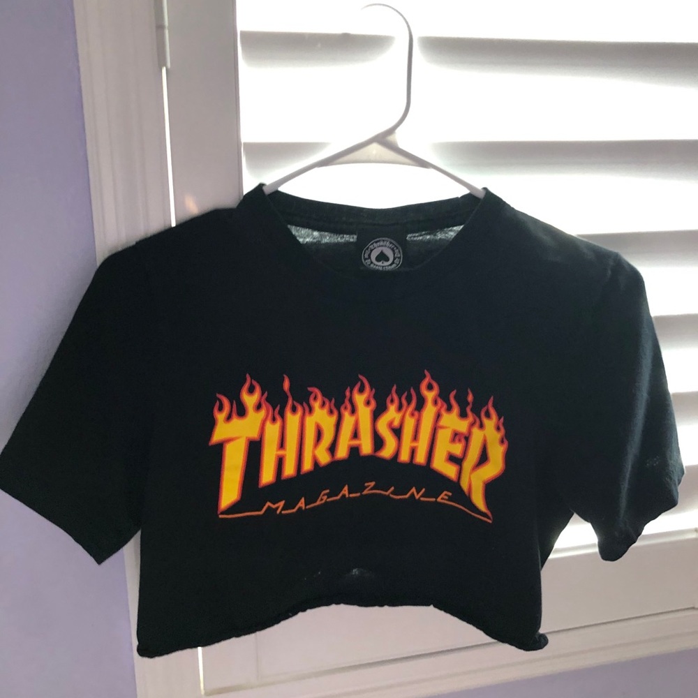 cropped thrasher t-shirt